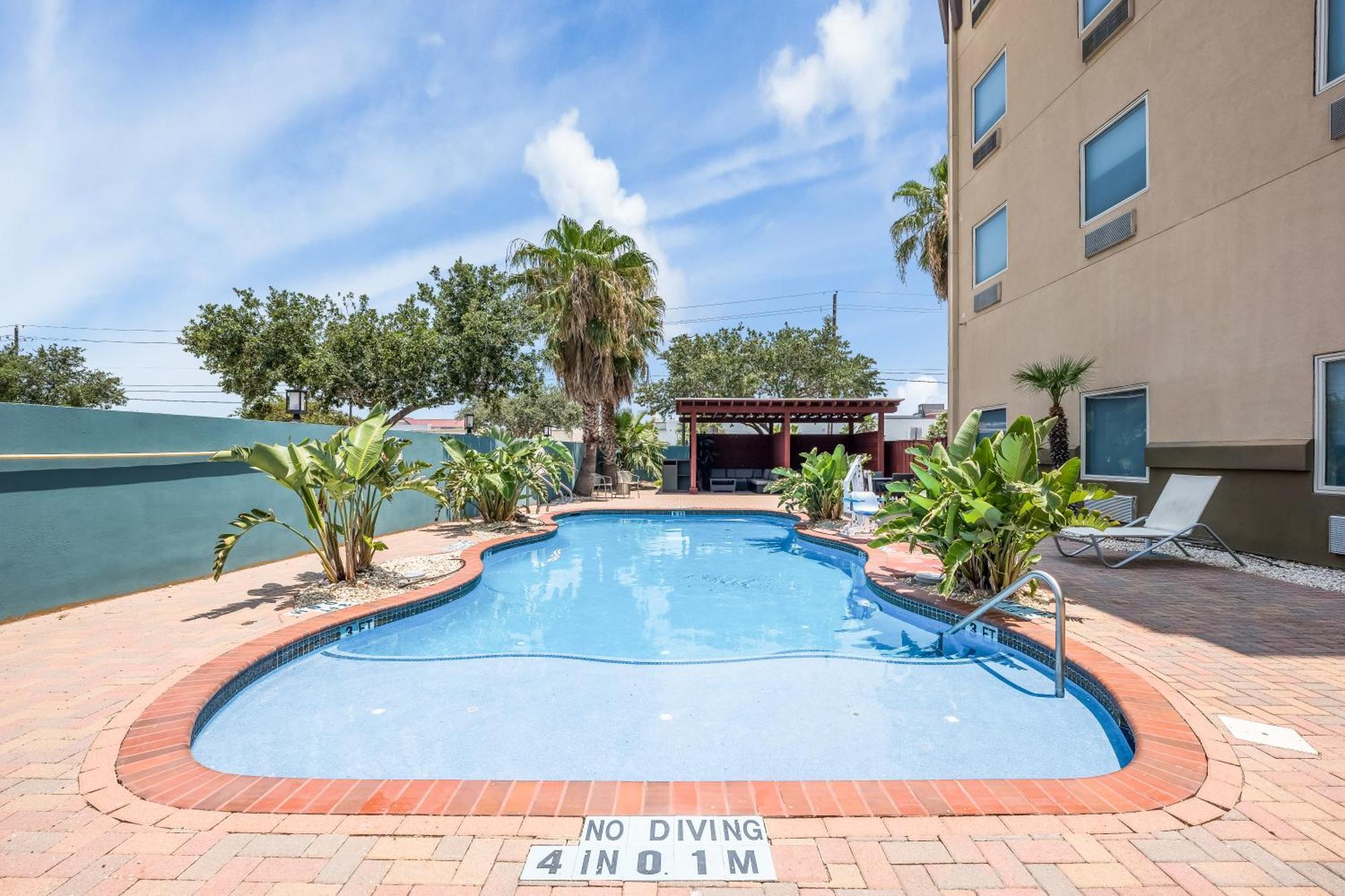 Holiday Inn - Brownsville By Ihg Bagian luar foto
