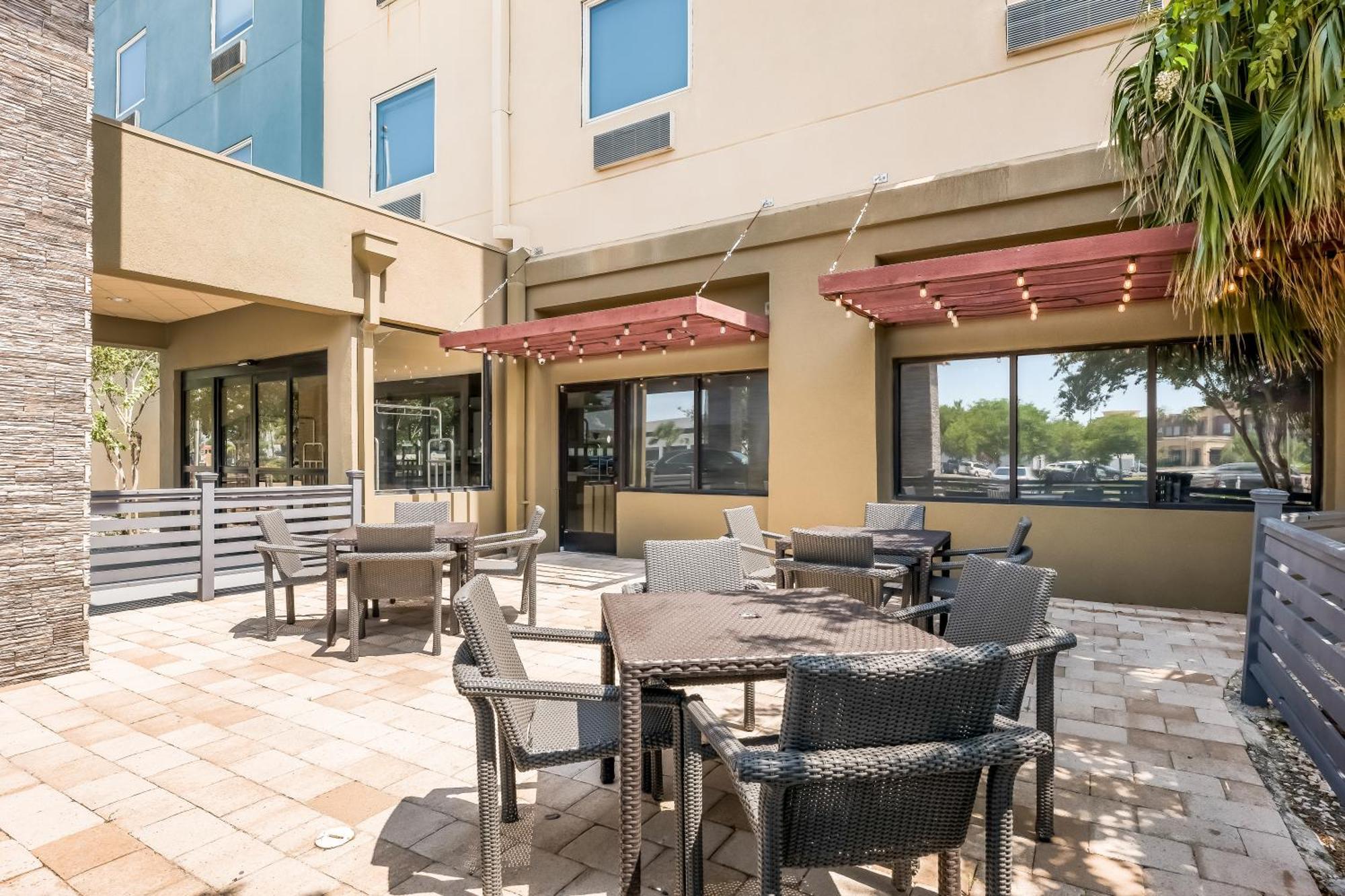 Holiday Inn - Brownsville By Ihg Bagian luar foto